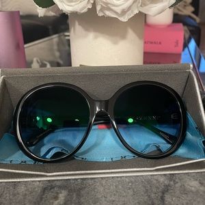 Zenni Optical Women's Oval Prescription Sunglasses